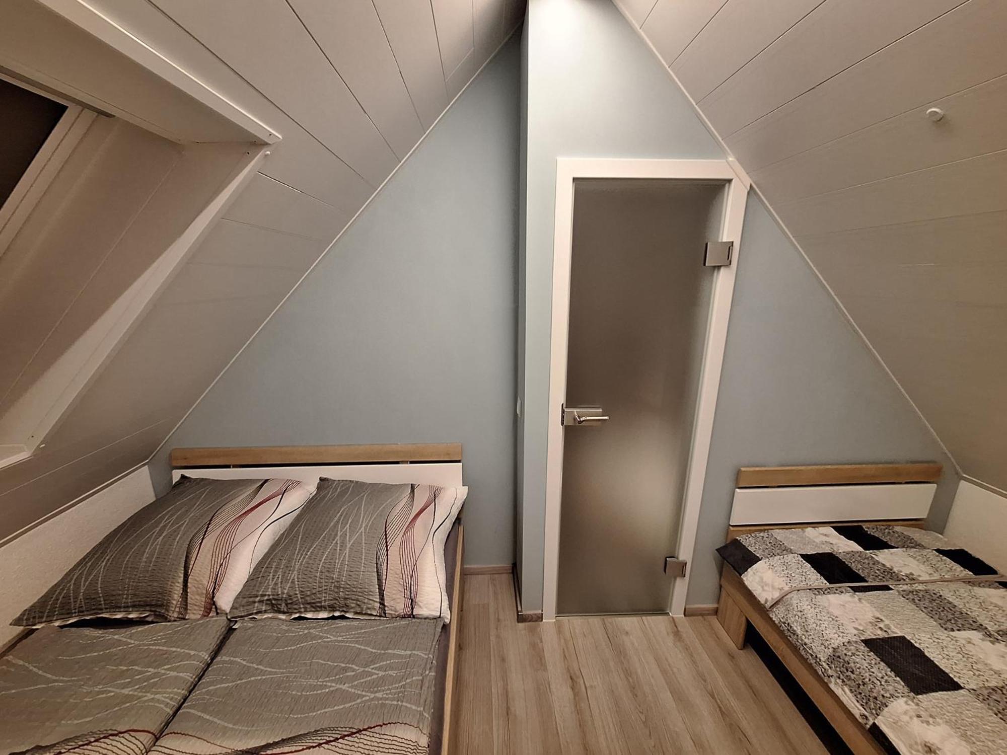 Ferienhaus Saaleblick Wettin エクステリア 写真